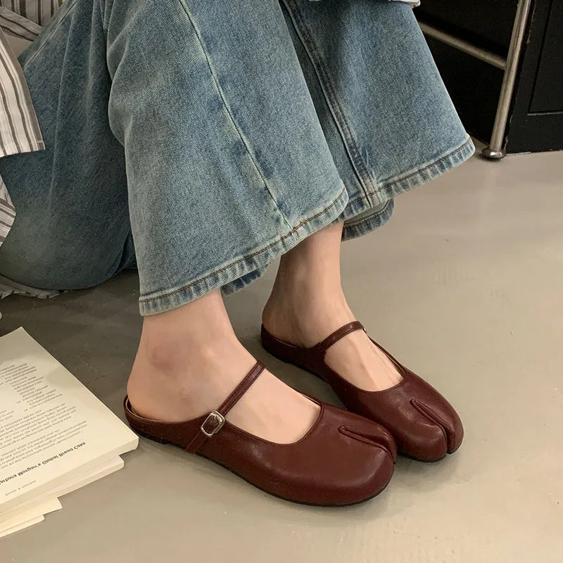 The Belle Buckle Flats