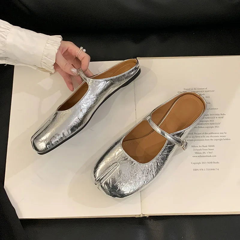 The Belle Buckle Flats